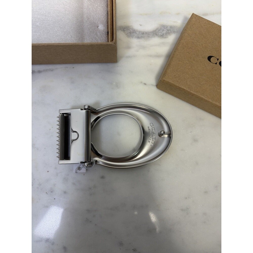Coach Sculpted Signature Belt Buckle Silver - Picture 2 of 4